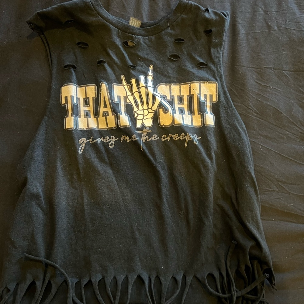 Koe Wetzel Distressed Band Tank SIZE M.